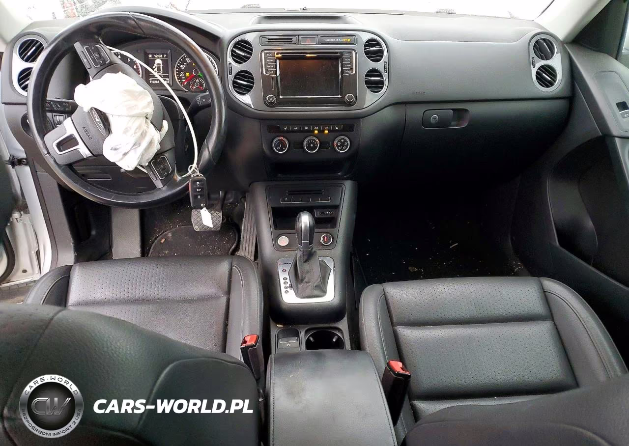 2017 Volkswagen Tiguan Wolfsburg VIN:WVGSV7AX8HK011127 - 8