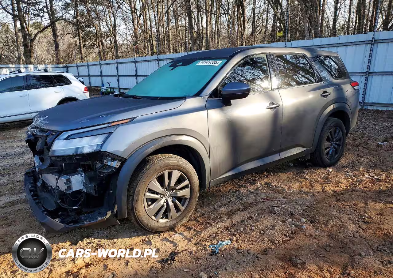 2022 Nissan Pathfinder S