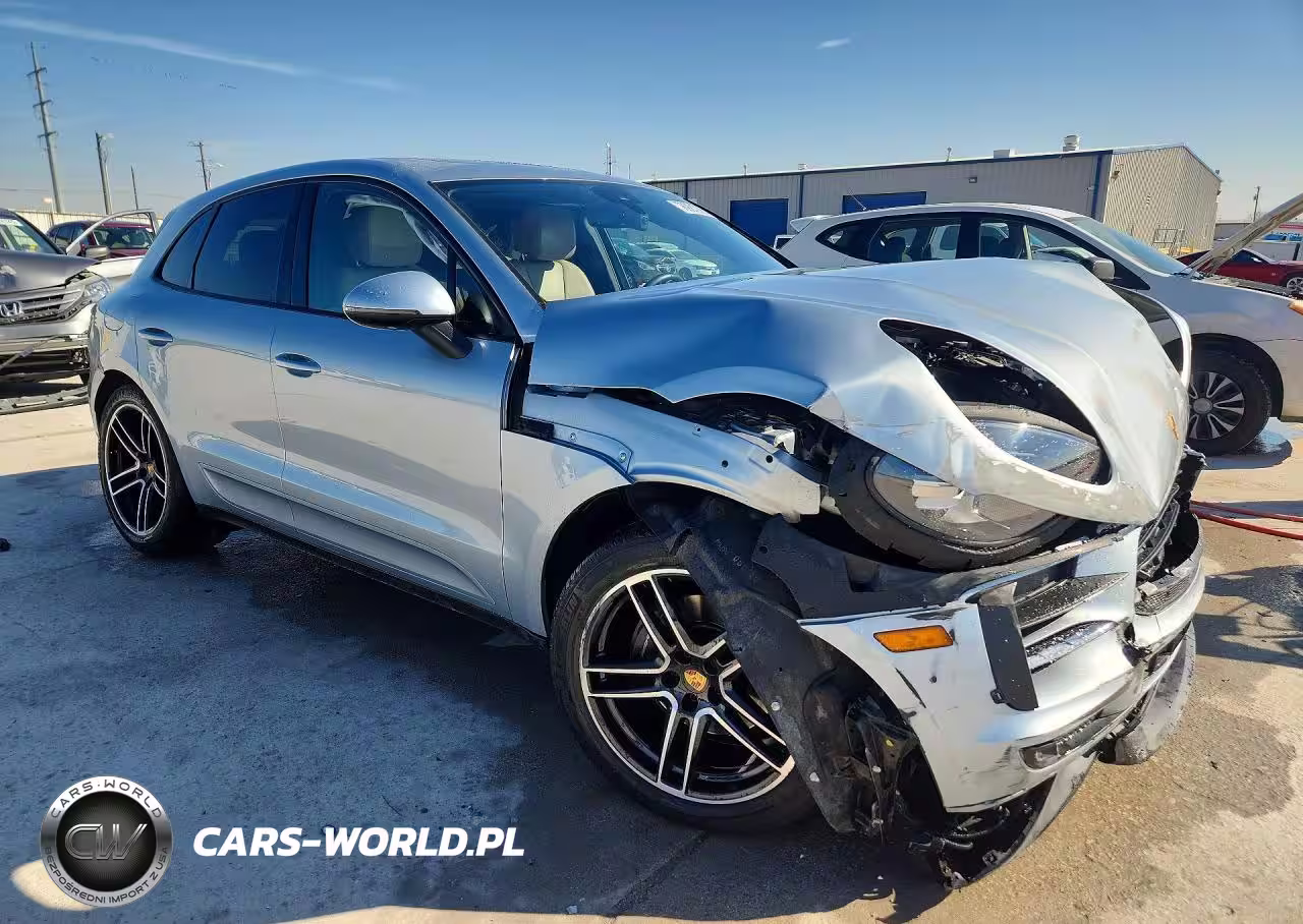 2020 Porsche Macan VIN:WP1AA2A50LLB13343 - 4