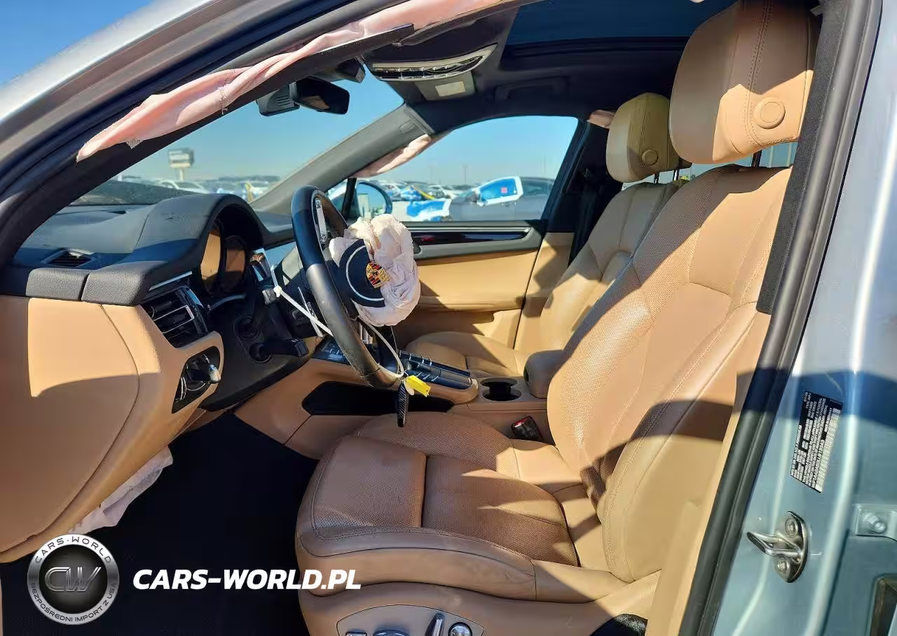 2020 Porsche Macan VIN:WP1AA2A50LLB13343 - 7