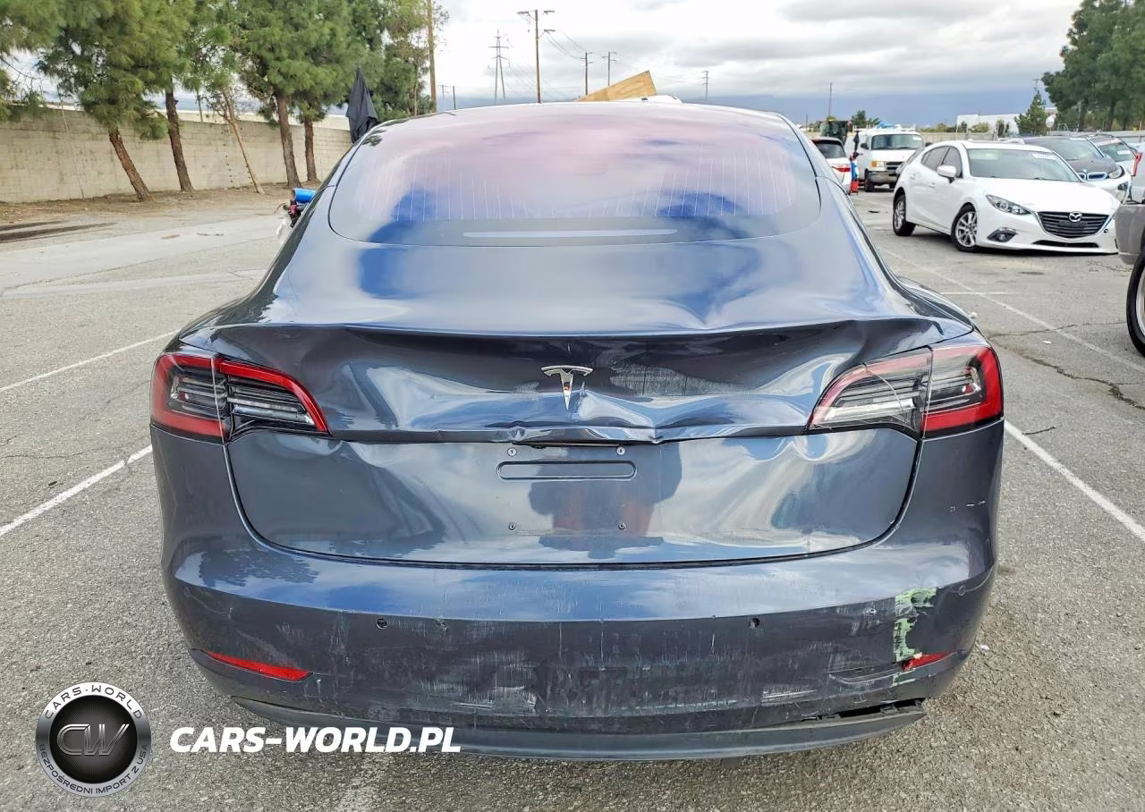 2018 Tesla Model 3 VIN:5YJ3E1EAXJF025660 - 6