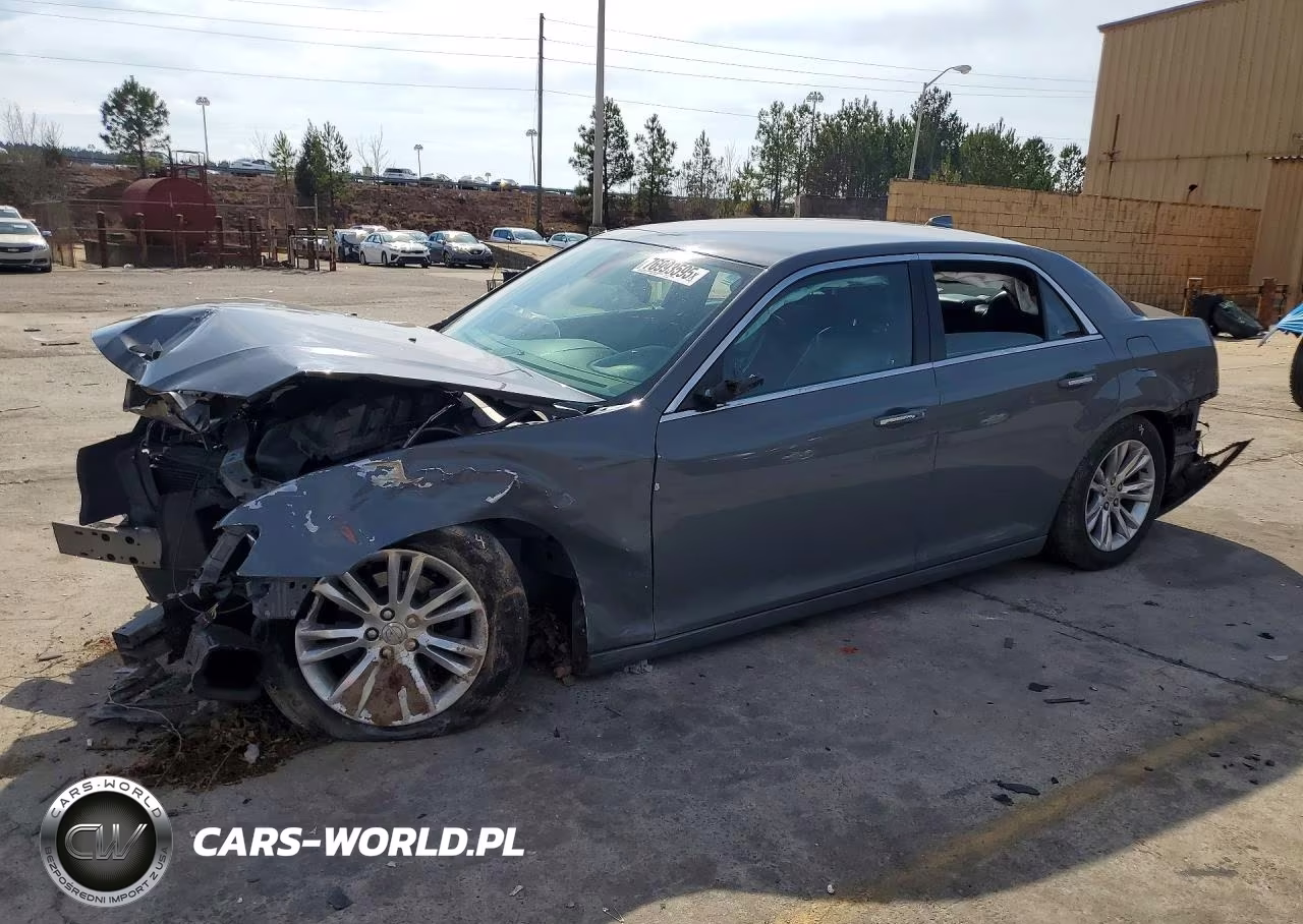 2017 Chrysler 300 Limited