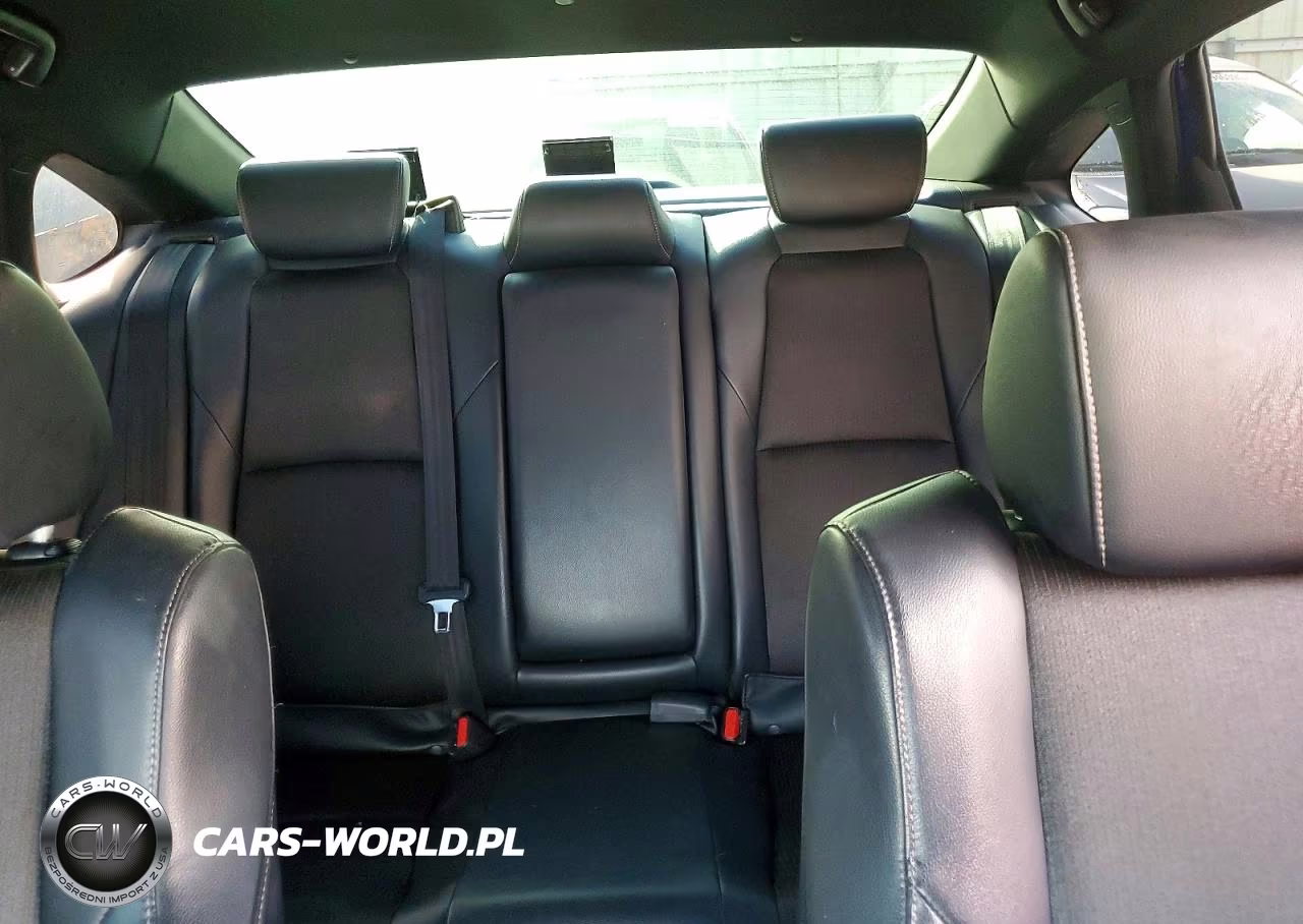 2018 Honda Accord Sport VIN:1HGCV1F33JA053116 - 10