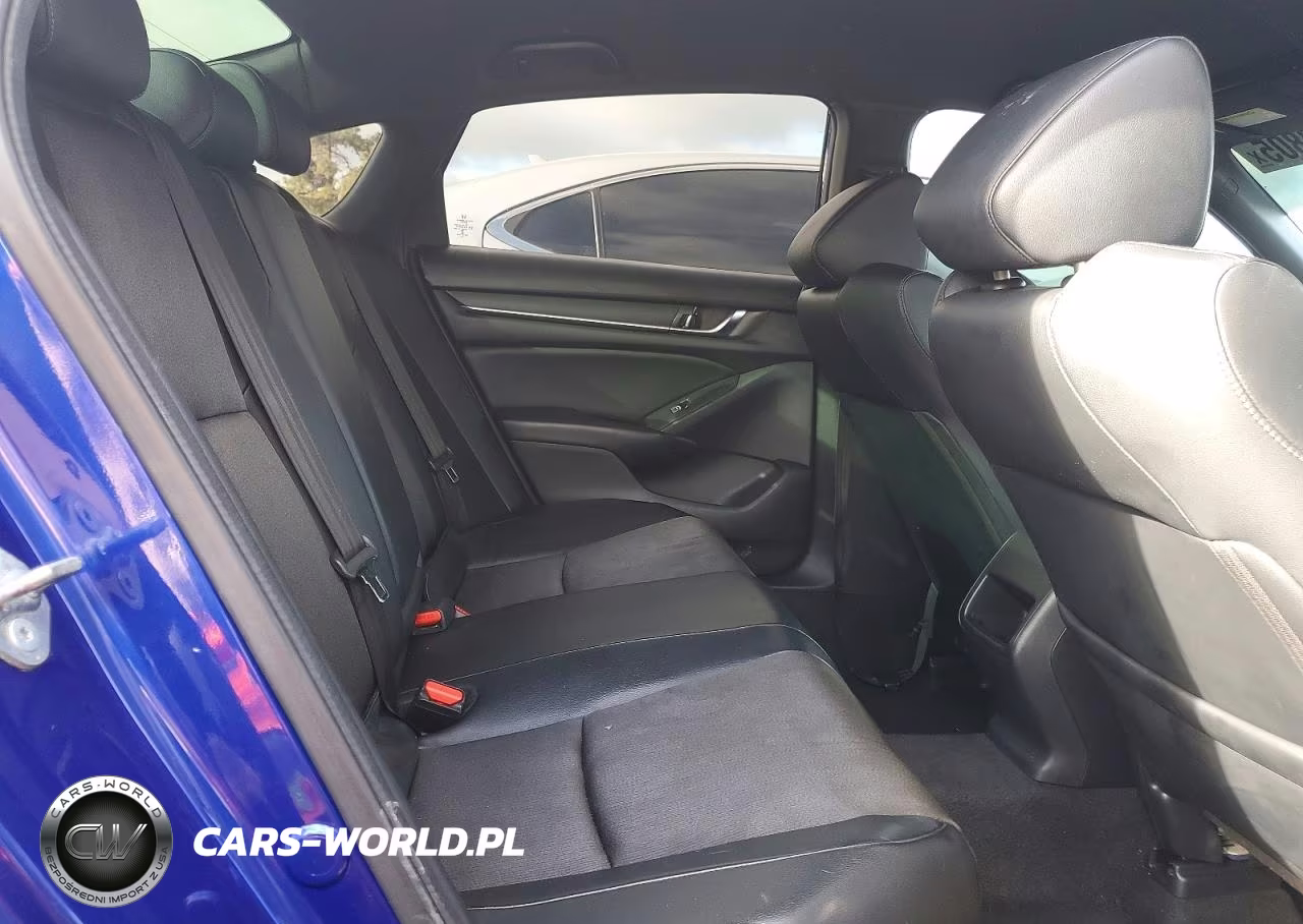2018 Honda Accord Sport VIN:1HGCV1F33JA053116 - 11