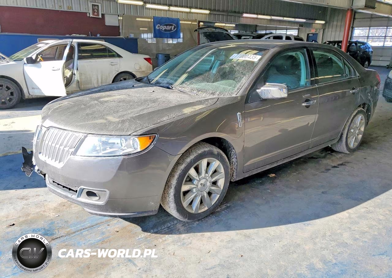 2012 Lincoln Townhouse Mkz