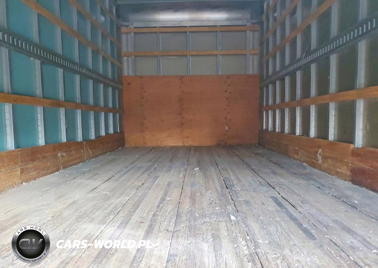 2010 Isuzu Npr Box Truck VIN:JALC4W167A7001483 - 10