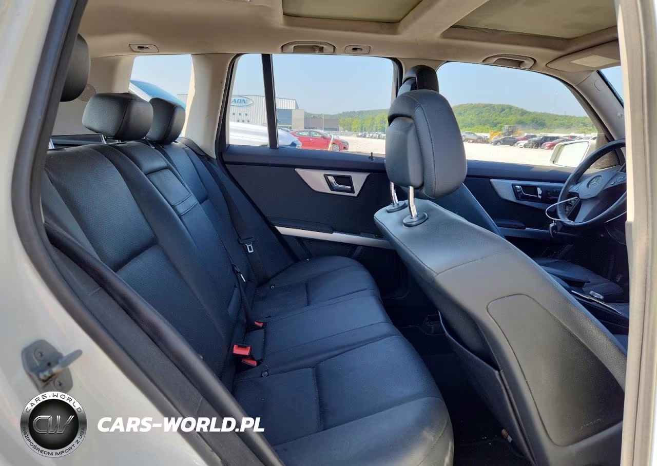 2010 Mercedes-Benz Glk 350 4Matic VIN:WDCGG8HB2AF274257 - 10