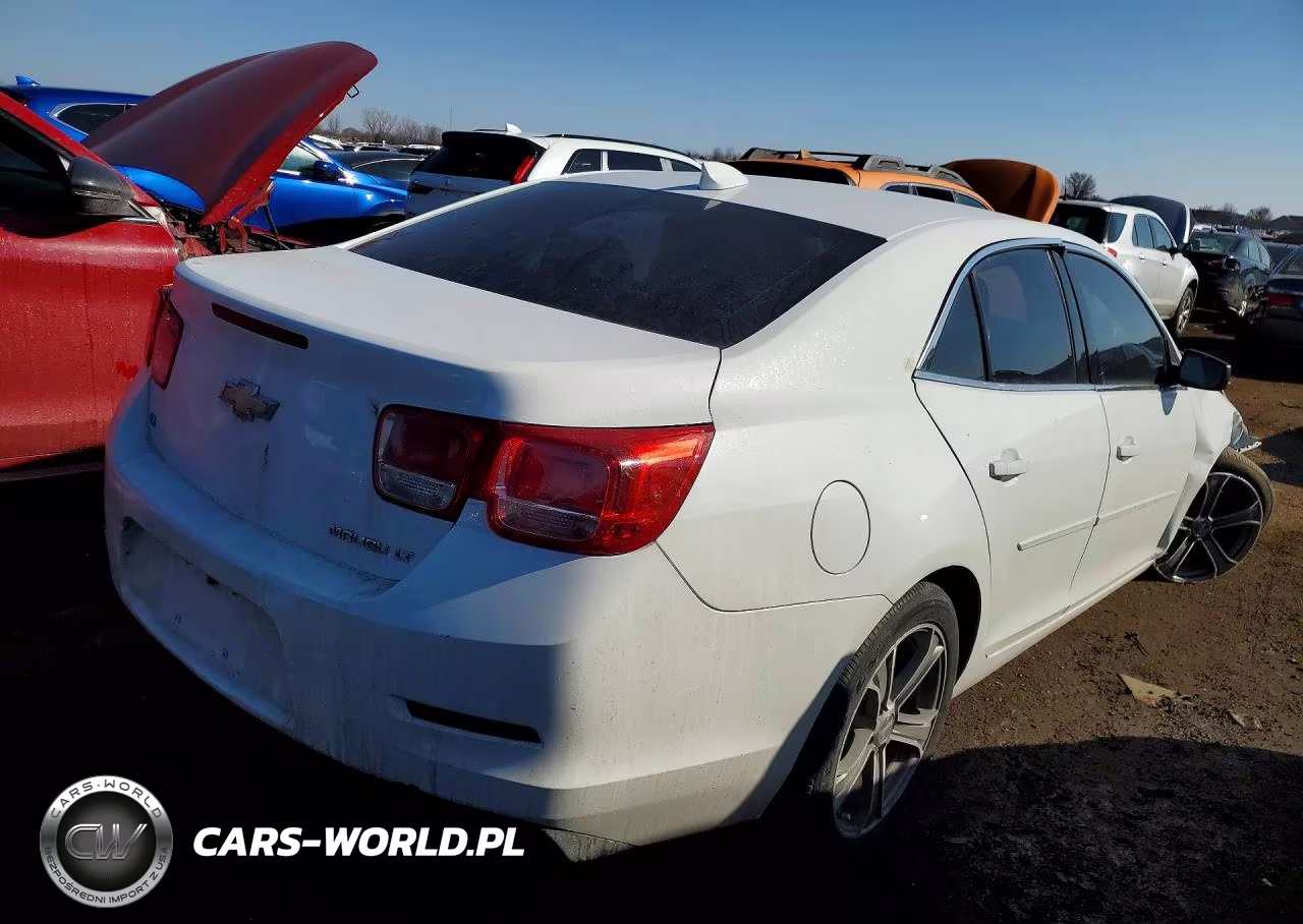 2015 Chevrolet Malibu 1Lt VIN:1G11C5SL3FU150310 - 3
