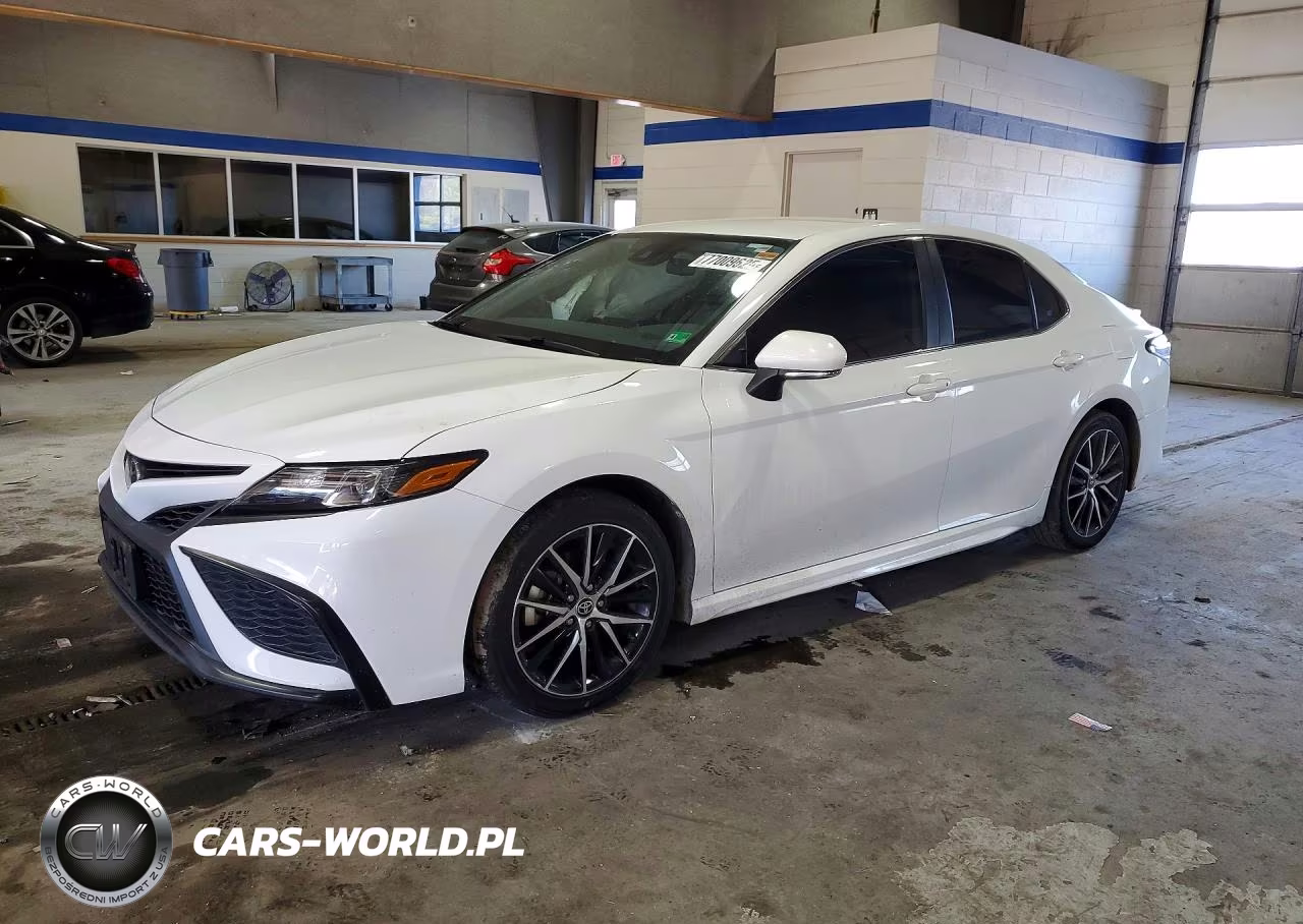 2023 Toyota Camry Se – zdjęcie 1 z 12