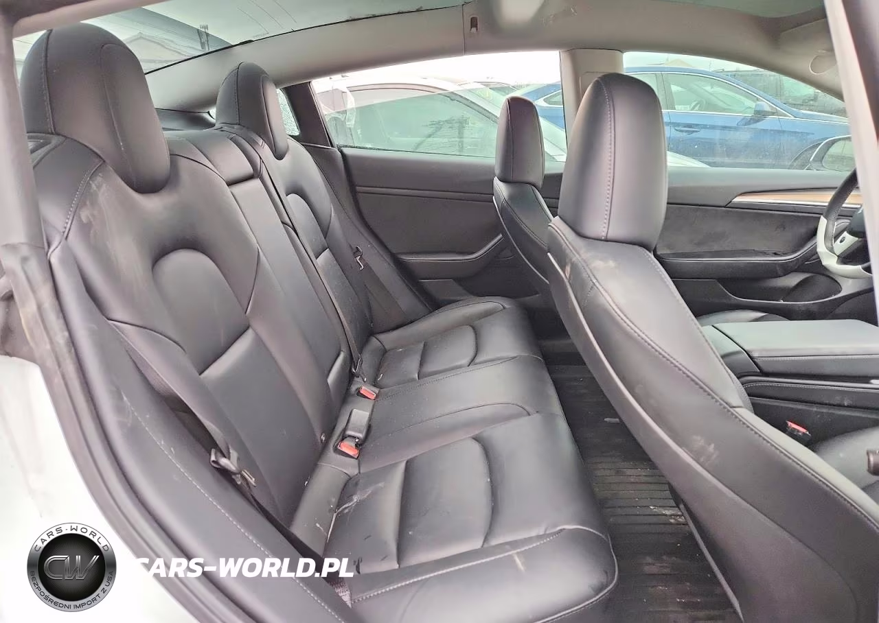 2023 Tesla Model 3 VIN:5YJ3E1EAXPF623353 - 10