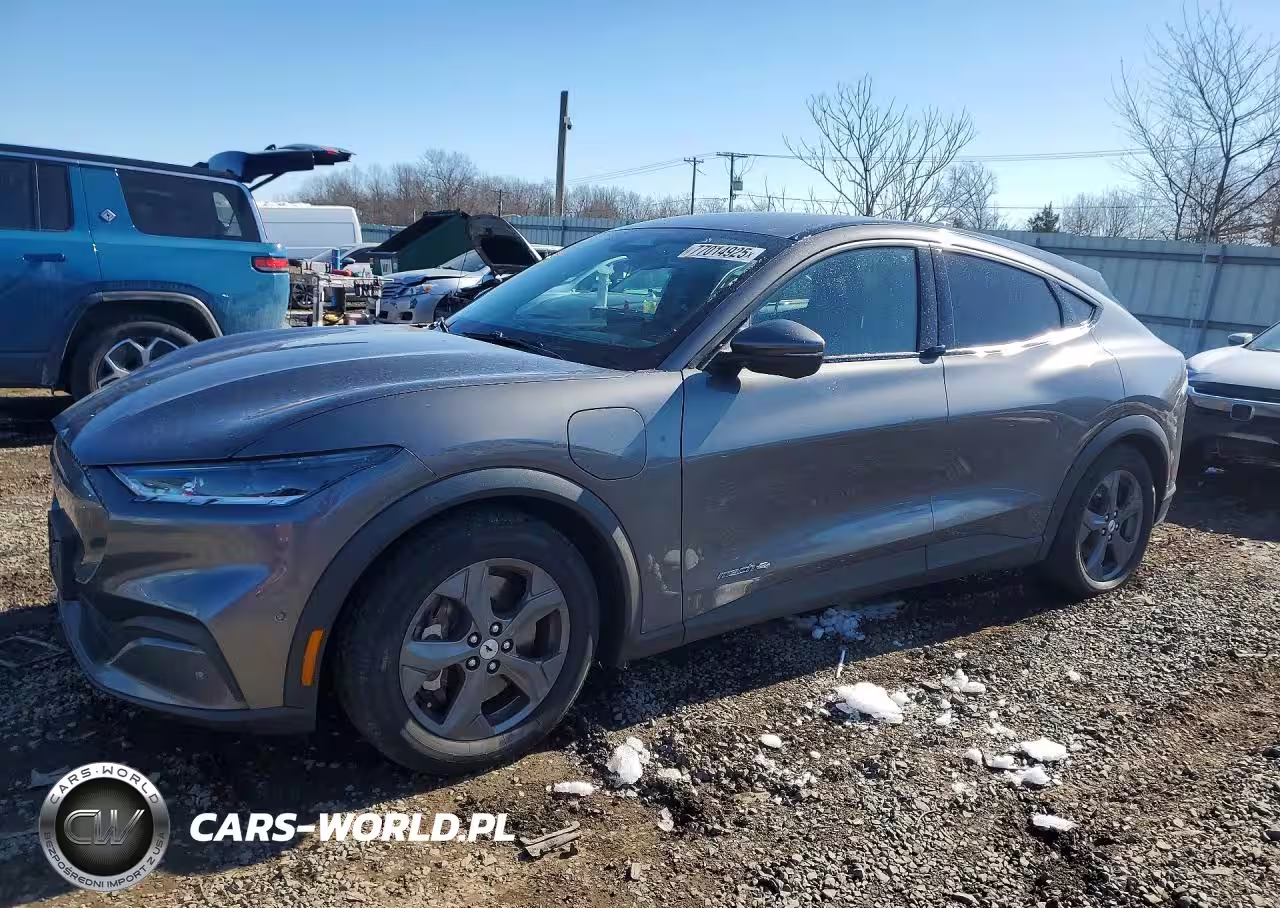 2021 Ford Mustang Mach-E Select
