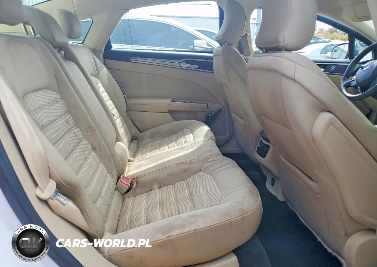 2016 Ford Fusion Se VIN:3FA6P0H77GR387024 - 10