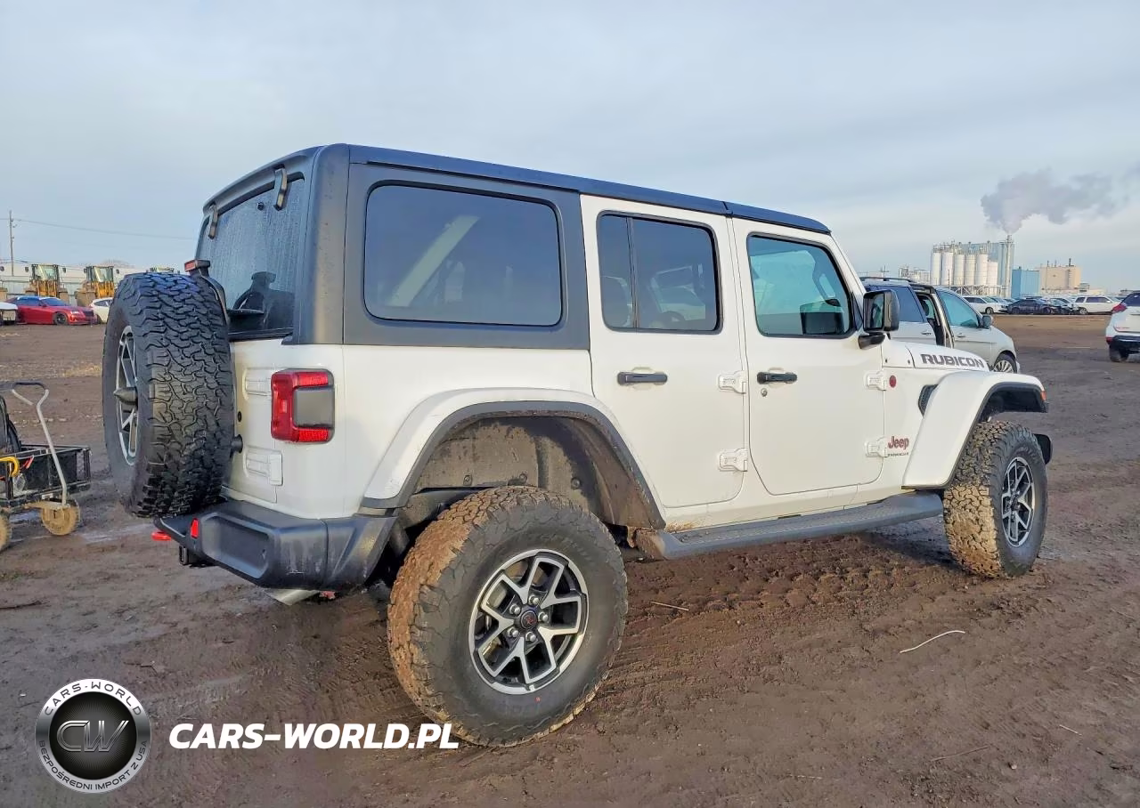 2025 Jeep Wrangler Rubicon VIN:1C4PJXFNXSW651787 - 3