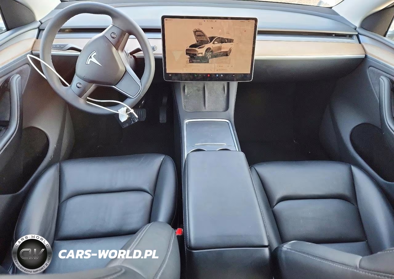 2023 Tesla Model Y VIN:7SAYGDEEXPA128638 - 8