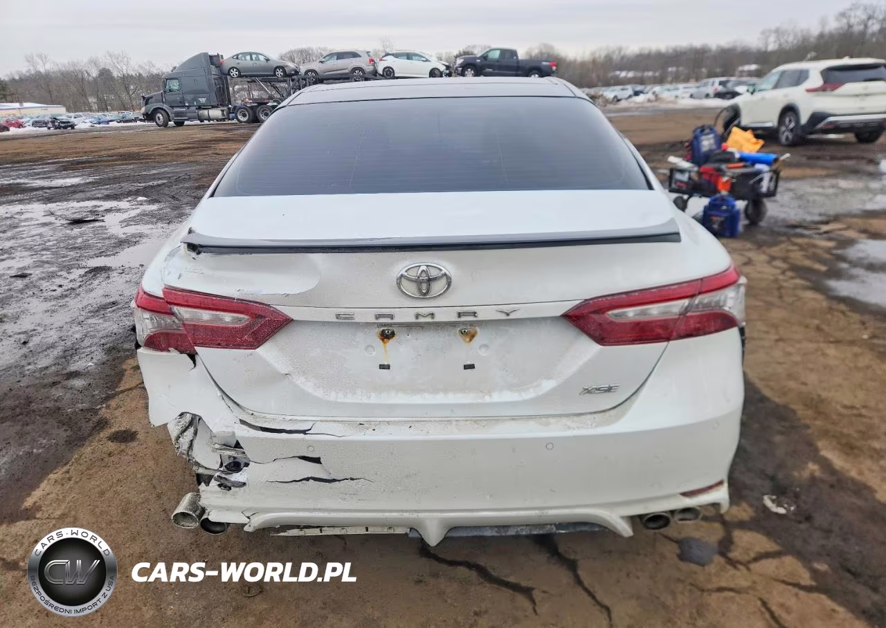 2018 Toyota Camry Xse VIN:4T1B61HK2JU149096 - 6