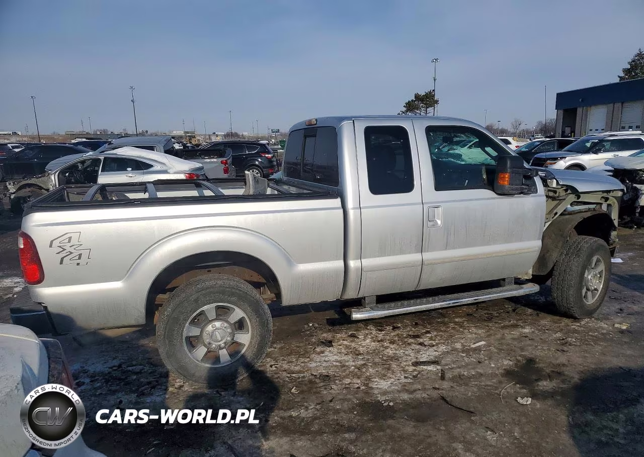 2012 Ford F250 Super Duty VIN:1FT7X2B67CEA69427 - 3