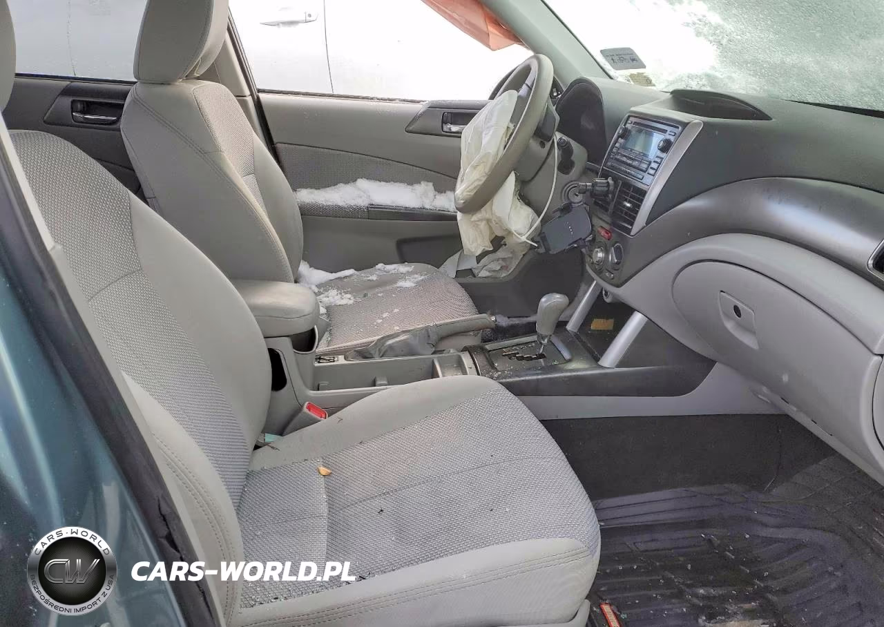 2012 Subaru Forester 2.5X Premium VIN:JF2SHADC1CH420644 - 7
