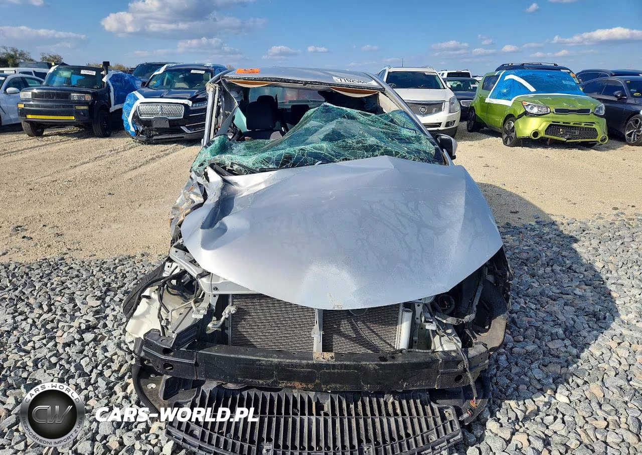 2014 Toyota Corolla L VIN:5YFBURHE8EP045234 - 5