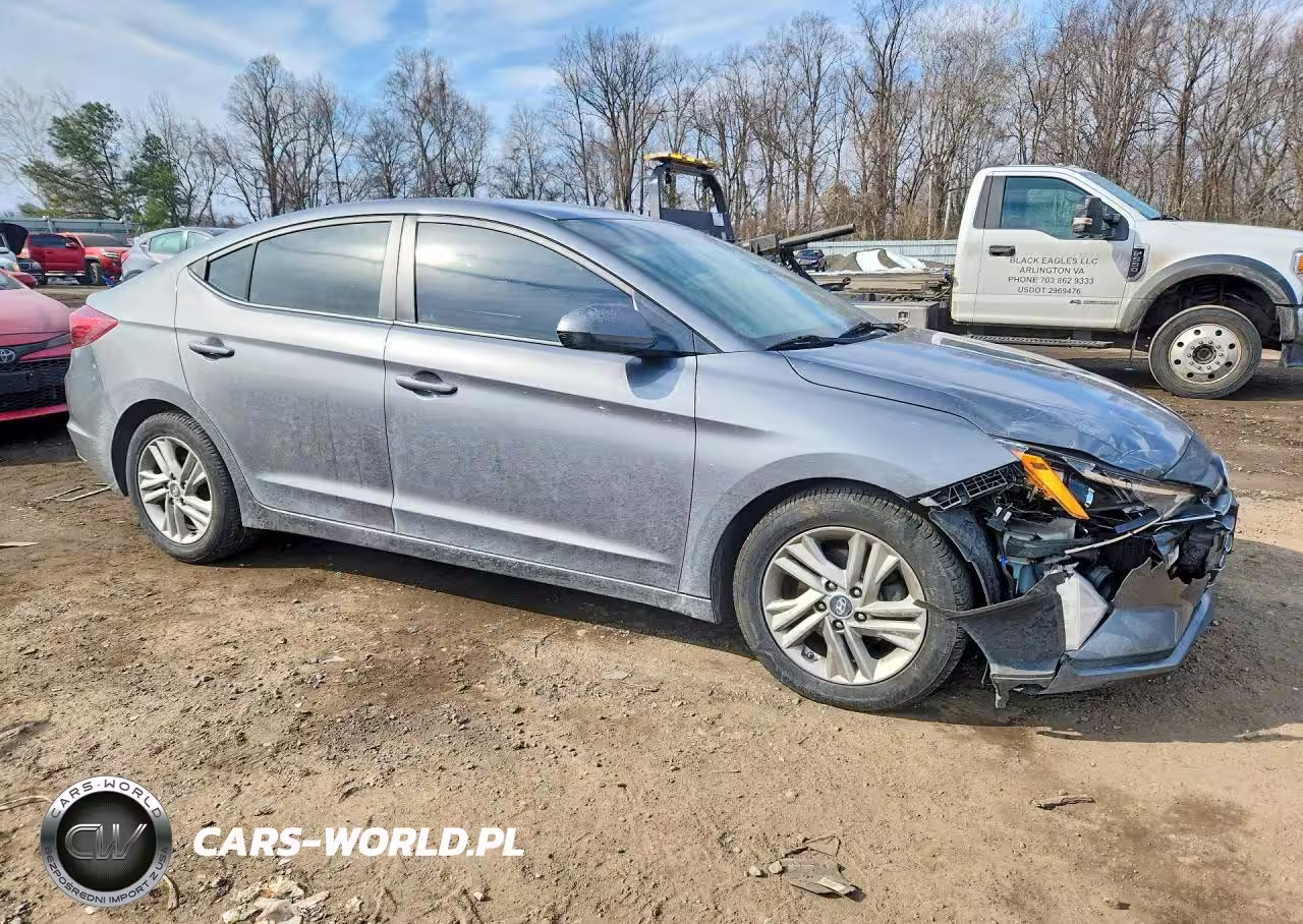 2020 Hyundai Elantra Sel VIN:5NPD84LF4LH523272 - 4