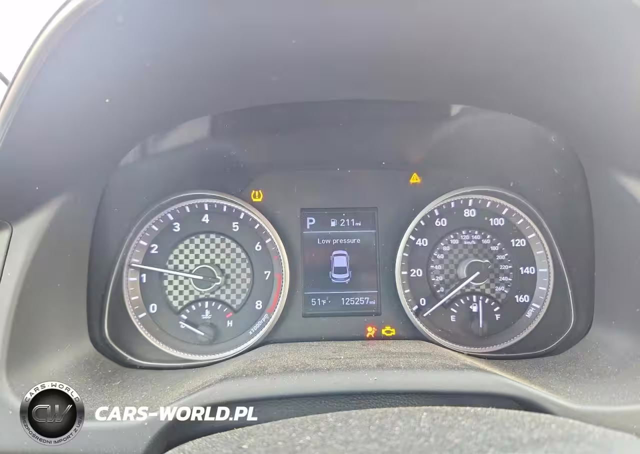 2020 Hyundai Elantra Sel VIN:5NPD84LF4LH523272 - 9
