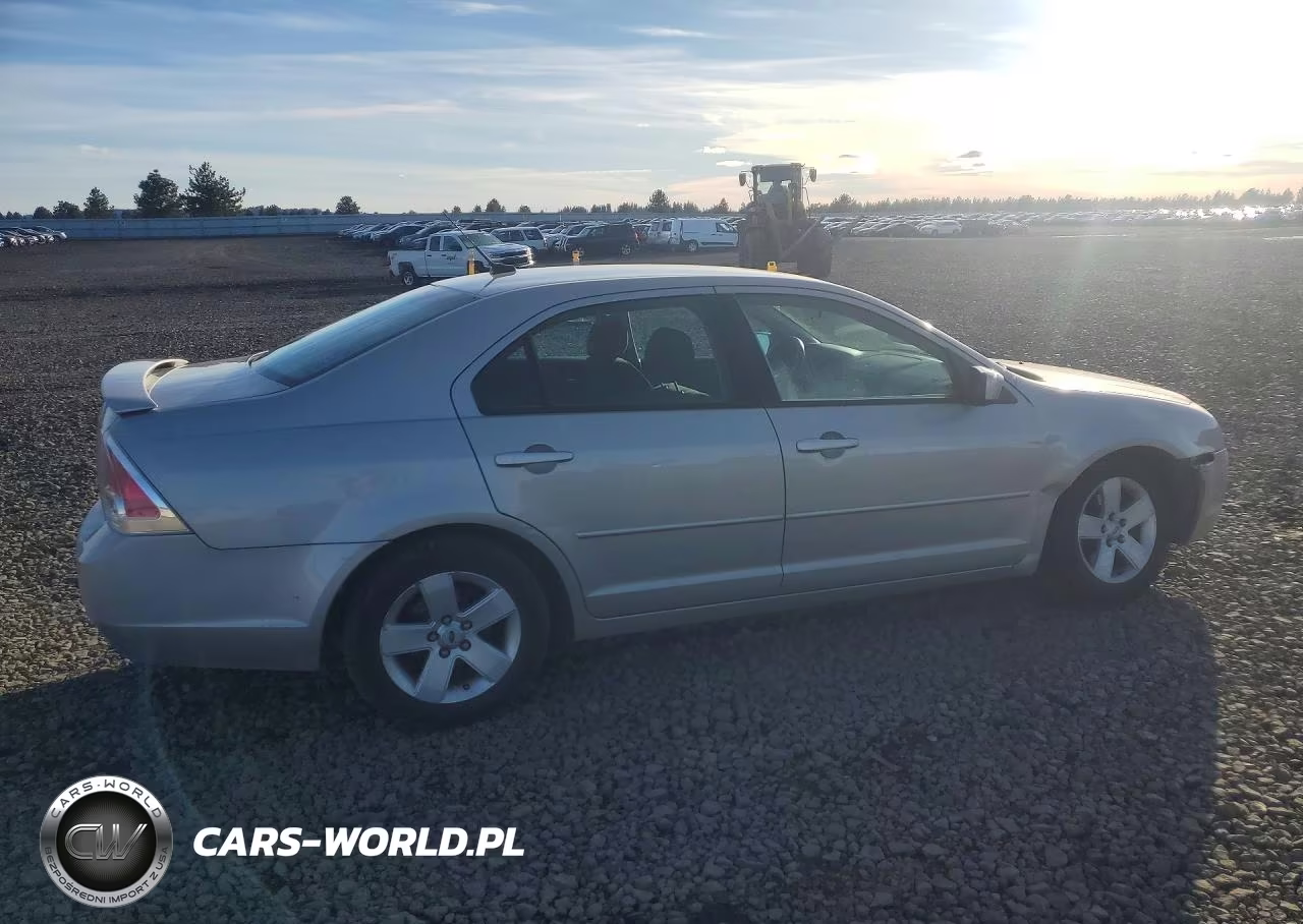 2007 Ford Fusion Se VIN:3FAHP07107R281407 - 3