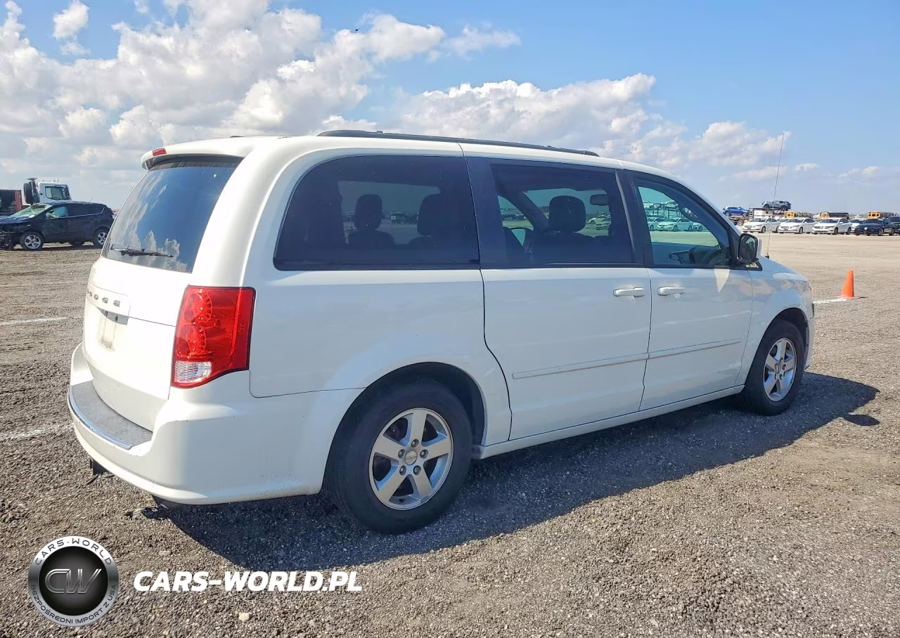 2012 Dodge Grand Caravan Sxt VIN:2C4RDGCGXCR137325 - 3