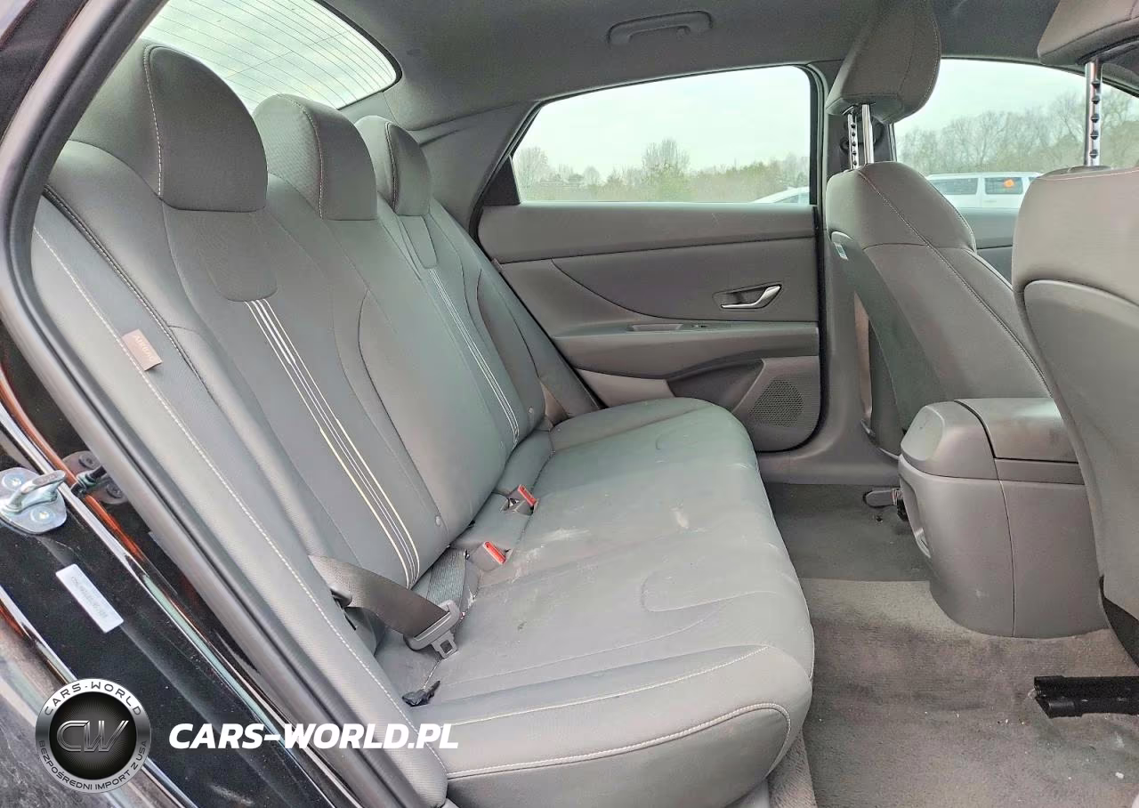 2025 Hyundai Elantra Sel Sport VIN:KMHLM4DG8SU951988 - 10