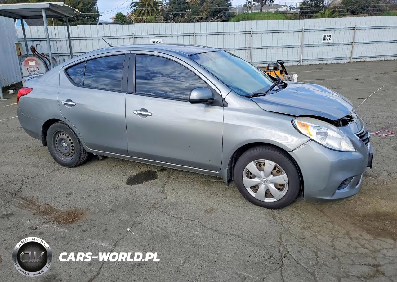 2013 Nissan Versa S VIN:3N1CN7AP7DL892472 - 4