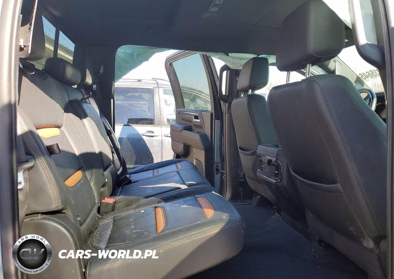 2024 GMC Sierra K3500 At4 VIN:1GT49VEY3RF140220 - 10