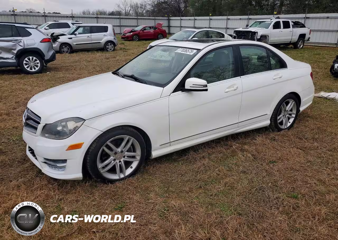 2014 Mercedes-Benz C 250