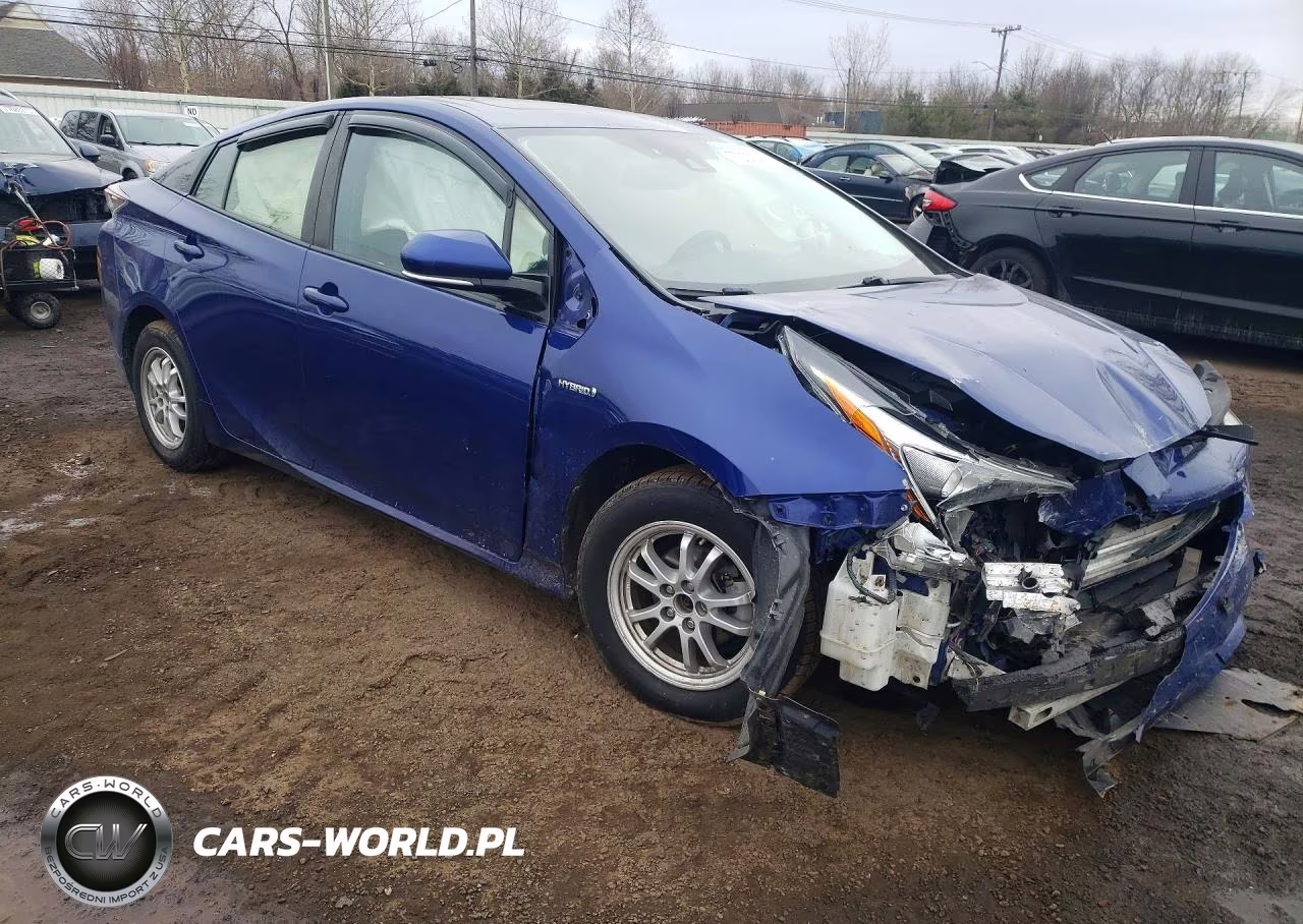 2017 Toyota Prius Four VIN:JTDKARFU6H3533503 - 4