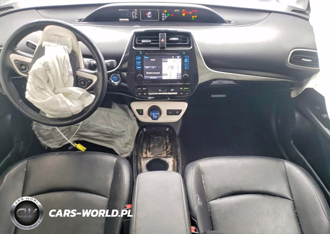 2017 Toyota Prius Four VIN:JTDKARFU6H3533503 - 8