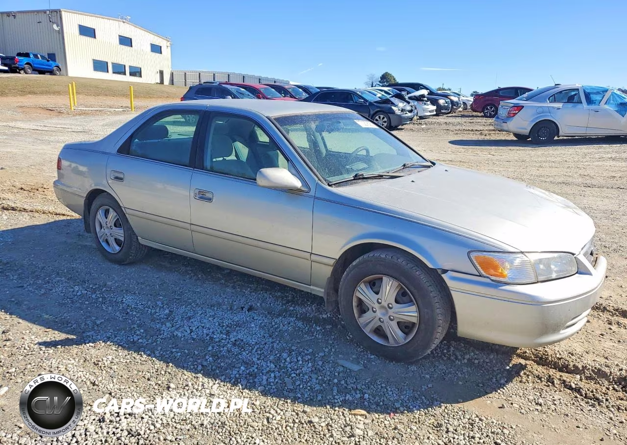 2000 Toyota Camry Ce VIN:4T1BG22K3YU699364 - 4