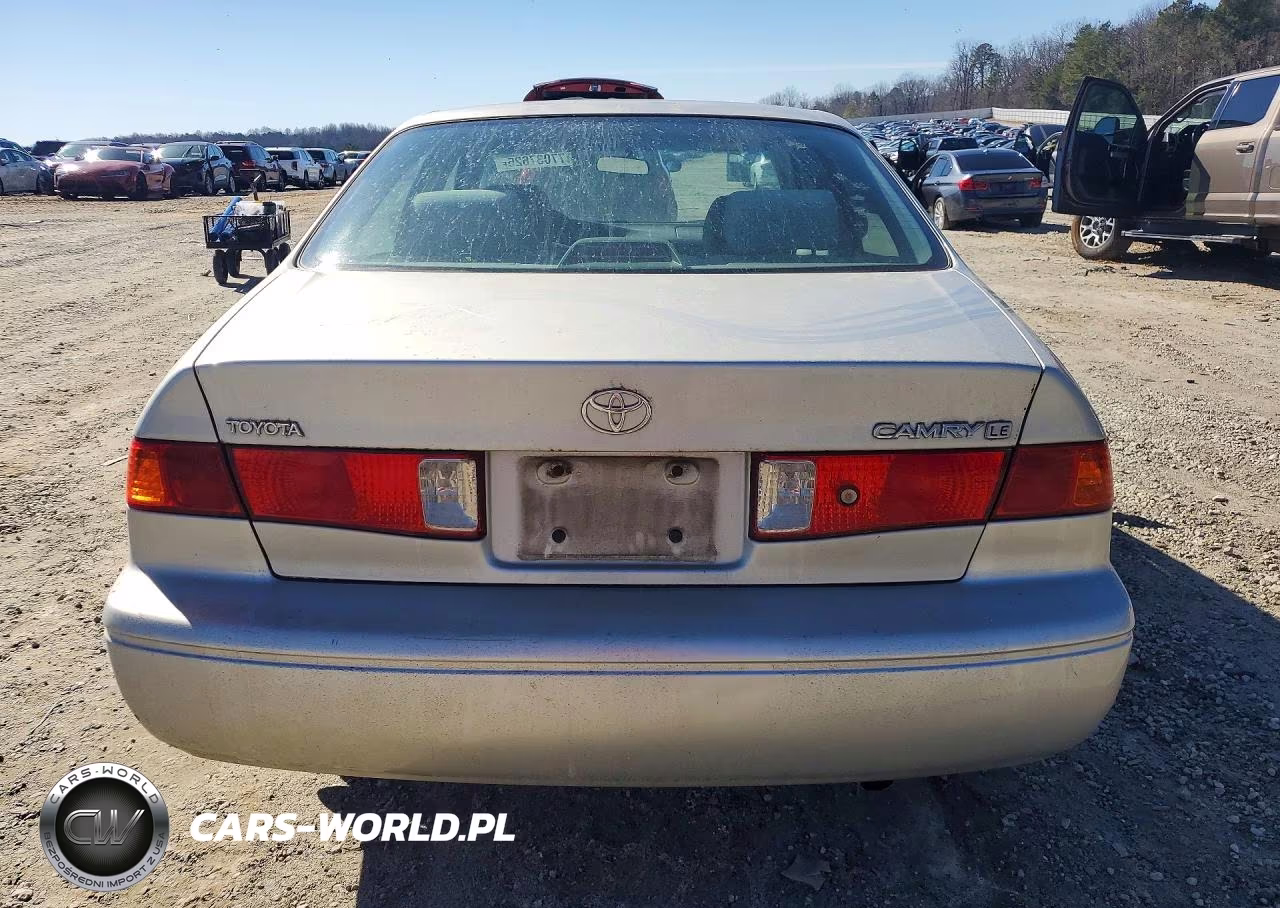 2000 Toyota Camry Ce VIN:4T1BG22K3YU699364 - 6