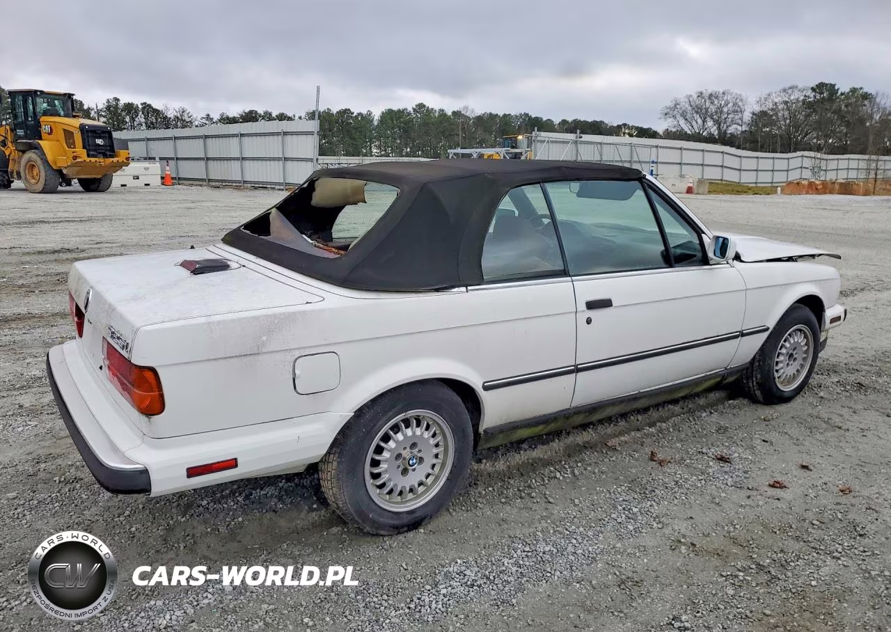 1990 BMW 325 Ic Automatic VIN:WBABB2310LEC20863 - 3