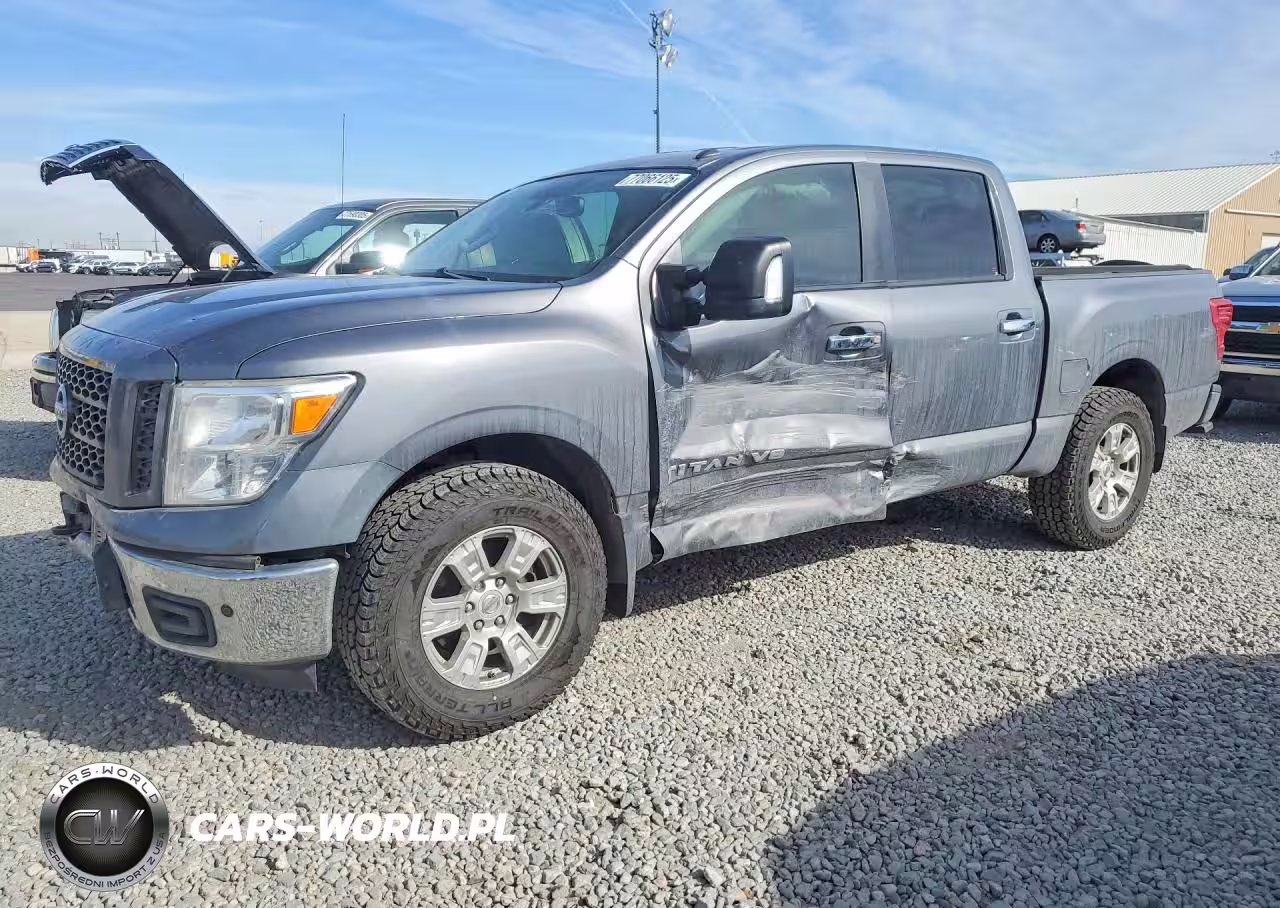 2019 Nissan Titan Sv