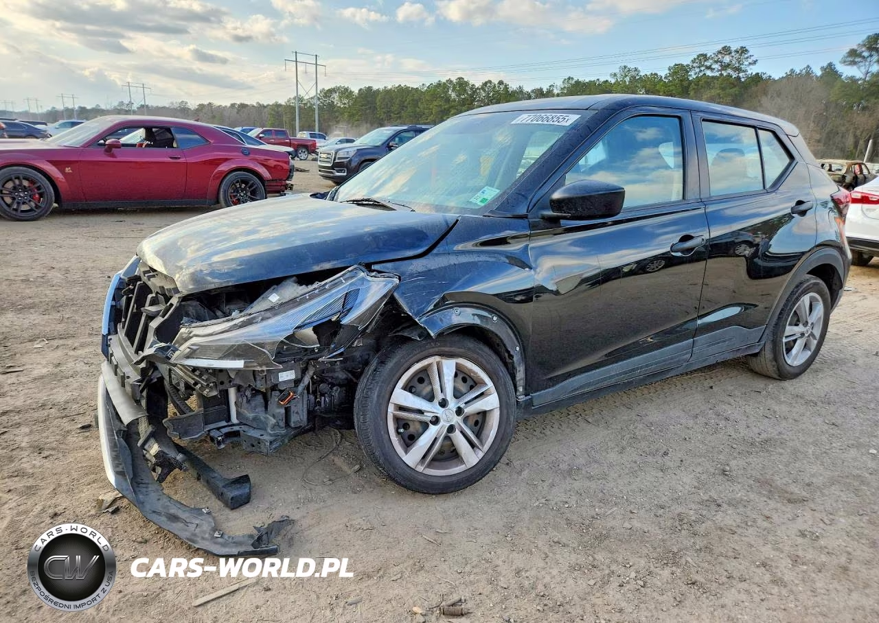 2021 Nissan Kicks S
