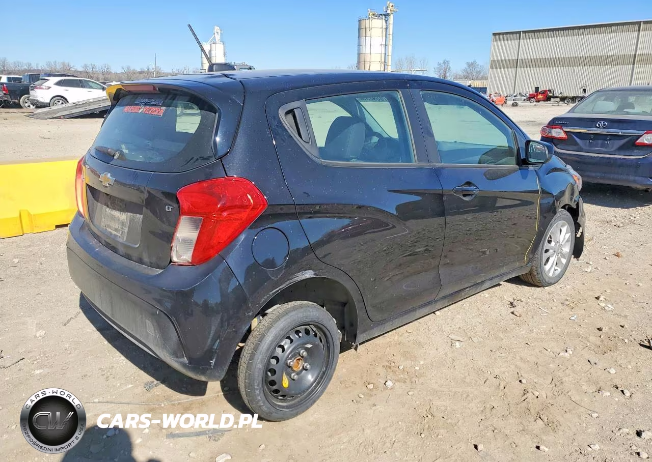 2022 Chevrolet Spark 1Lt VIN:KL8CD6SA1NC018578 - 3