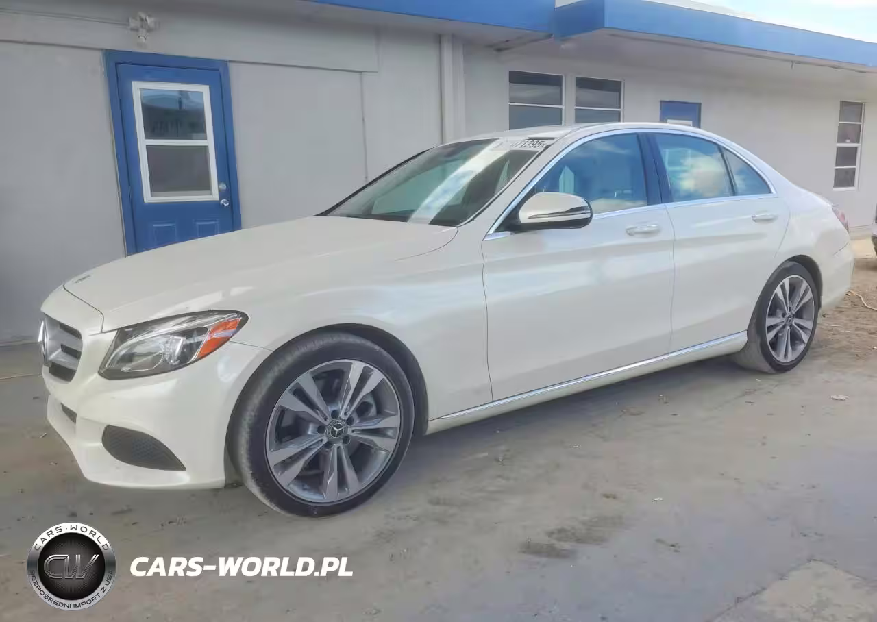 2018 Mercedes-Benz C 300