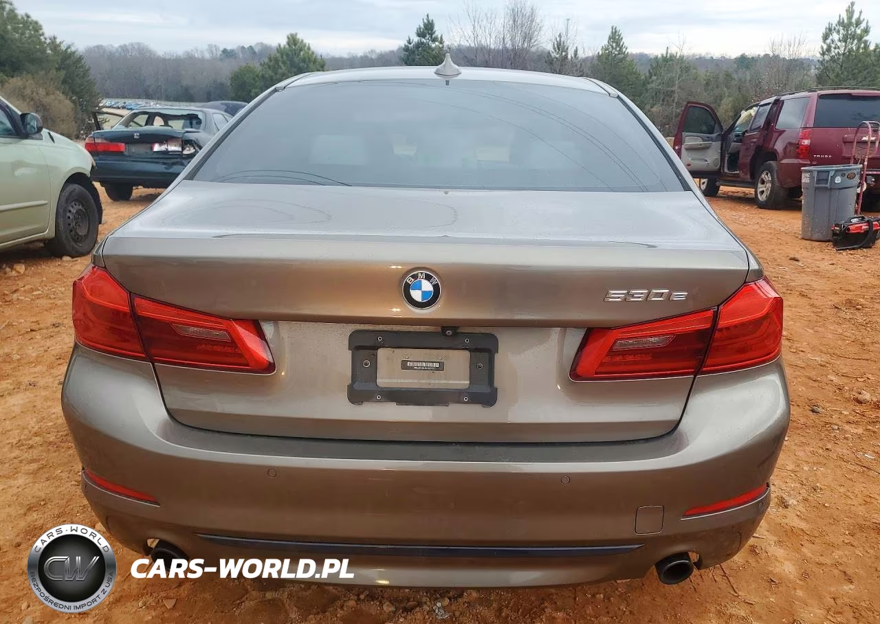 2018 BMW 530Xe VIN:WBAJB1C58JB374757 - 6