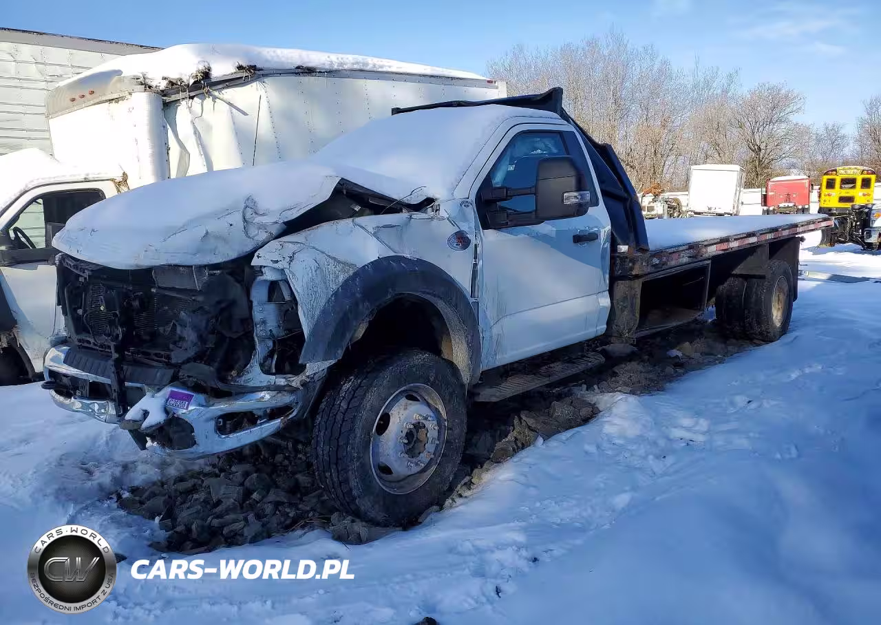 2024 Ford F600 Super Duty Flatbed Truck
