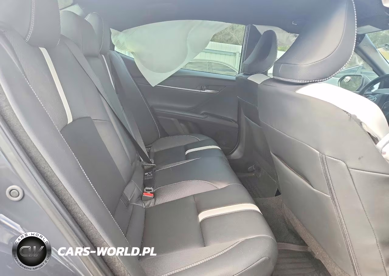 2025 Toyota Camry Xse VIN:4T1DAACK9SU579840 - 10
