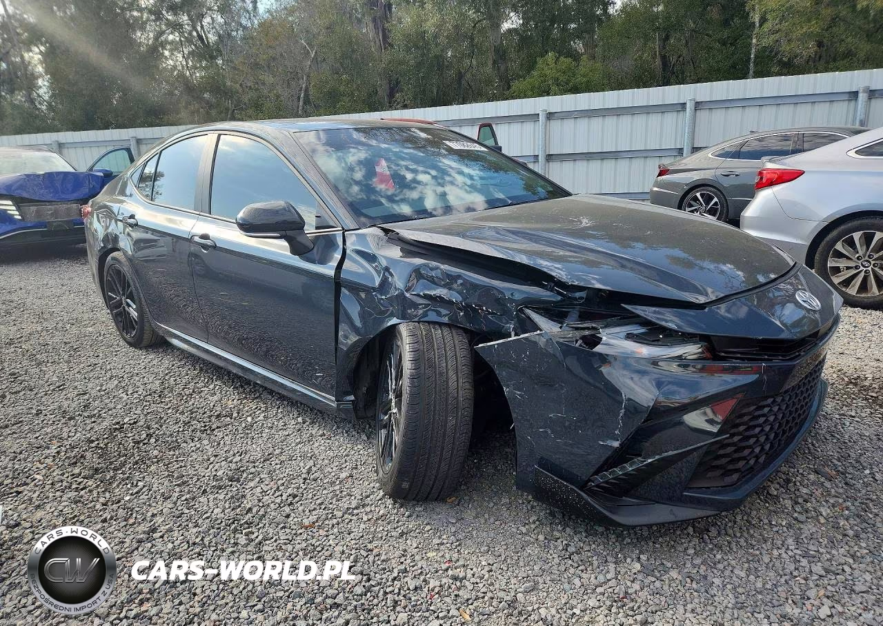 2025 Toyota Camry Xse VIN:4T1DAACK9SU579840 - 4