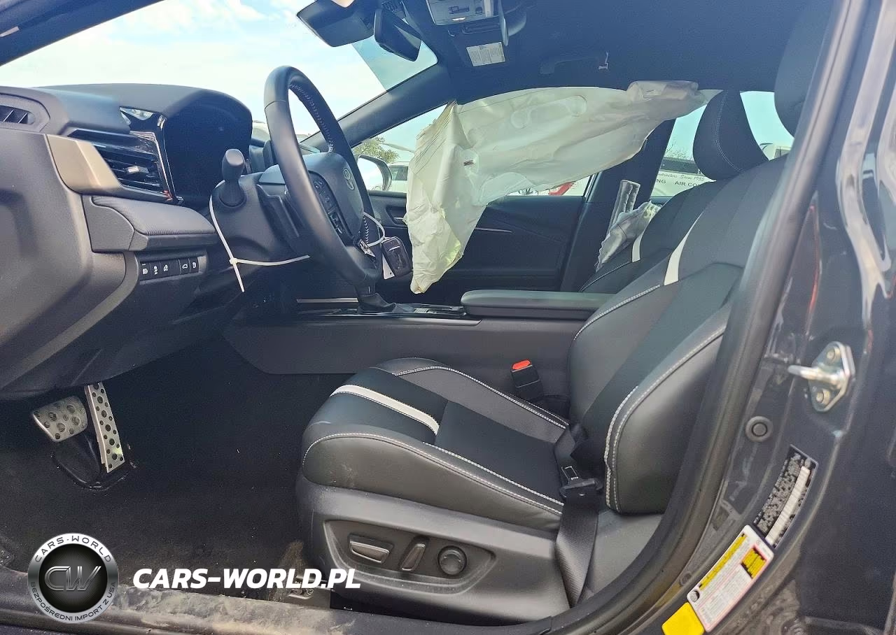 2025 Toyota Camry Xse VIN:4T1DAACK9SU579840 - 7