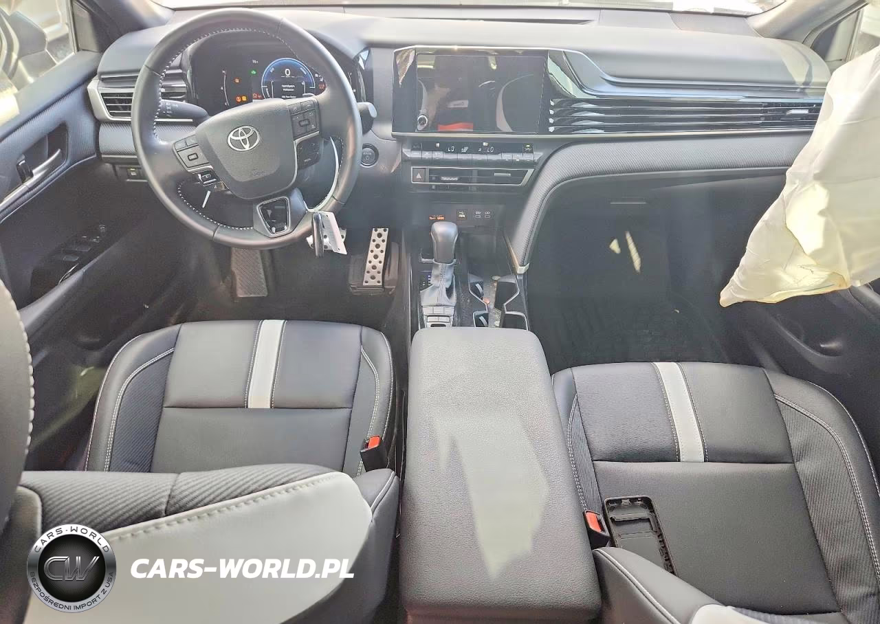 2025 Toyota Camry Xse VIN:4T1DAACK9SU579840 - 8