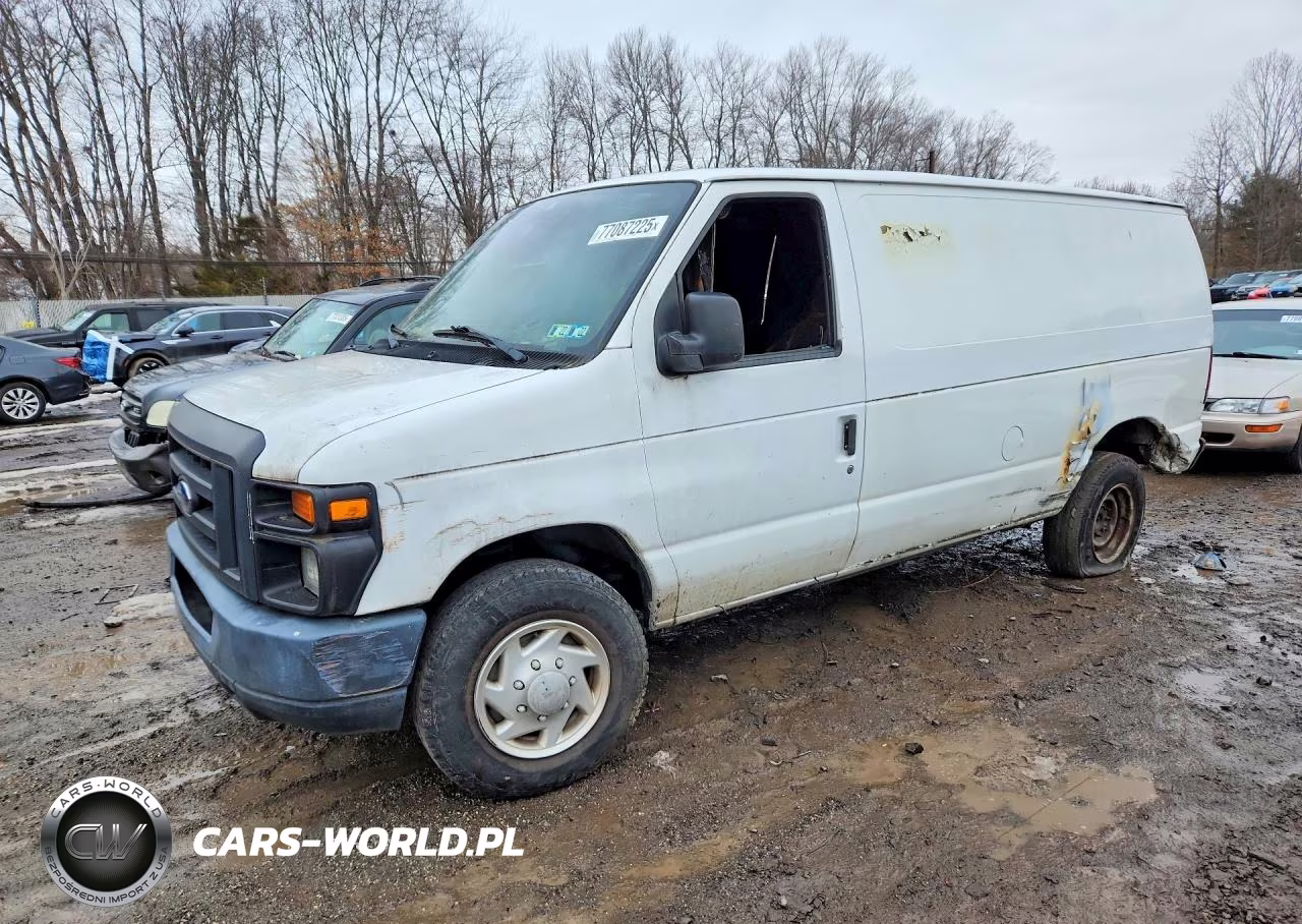 2013 Ford Econoline E250 Van