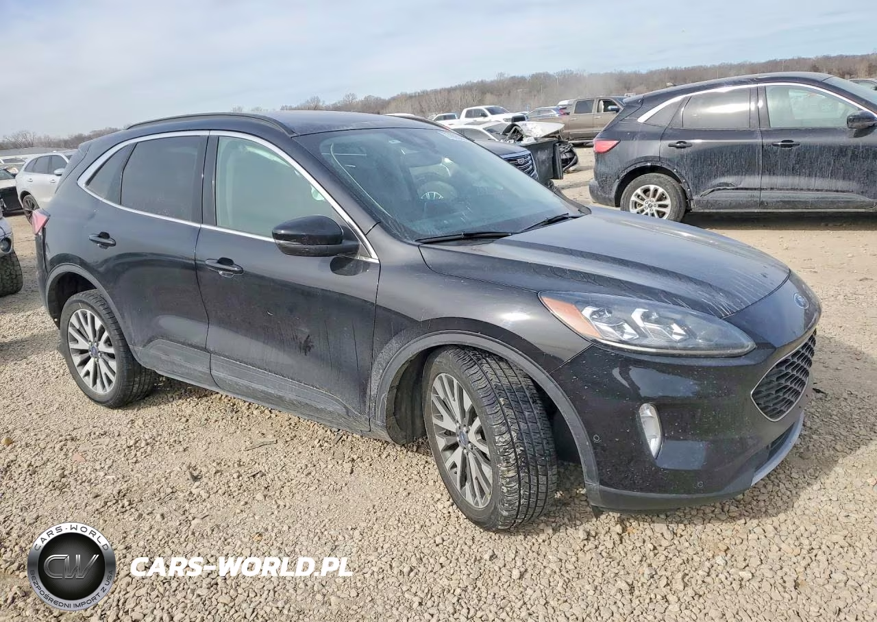 2020 Ford Escape Titanium VIN:1FMCU9J99LUB15983 - 4