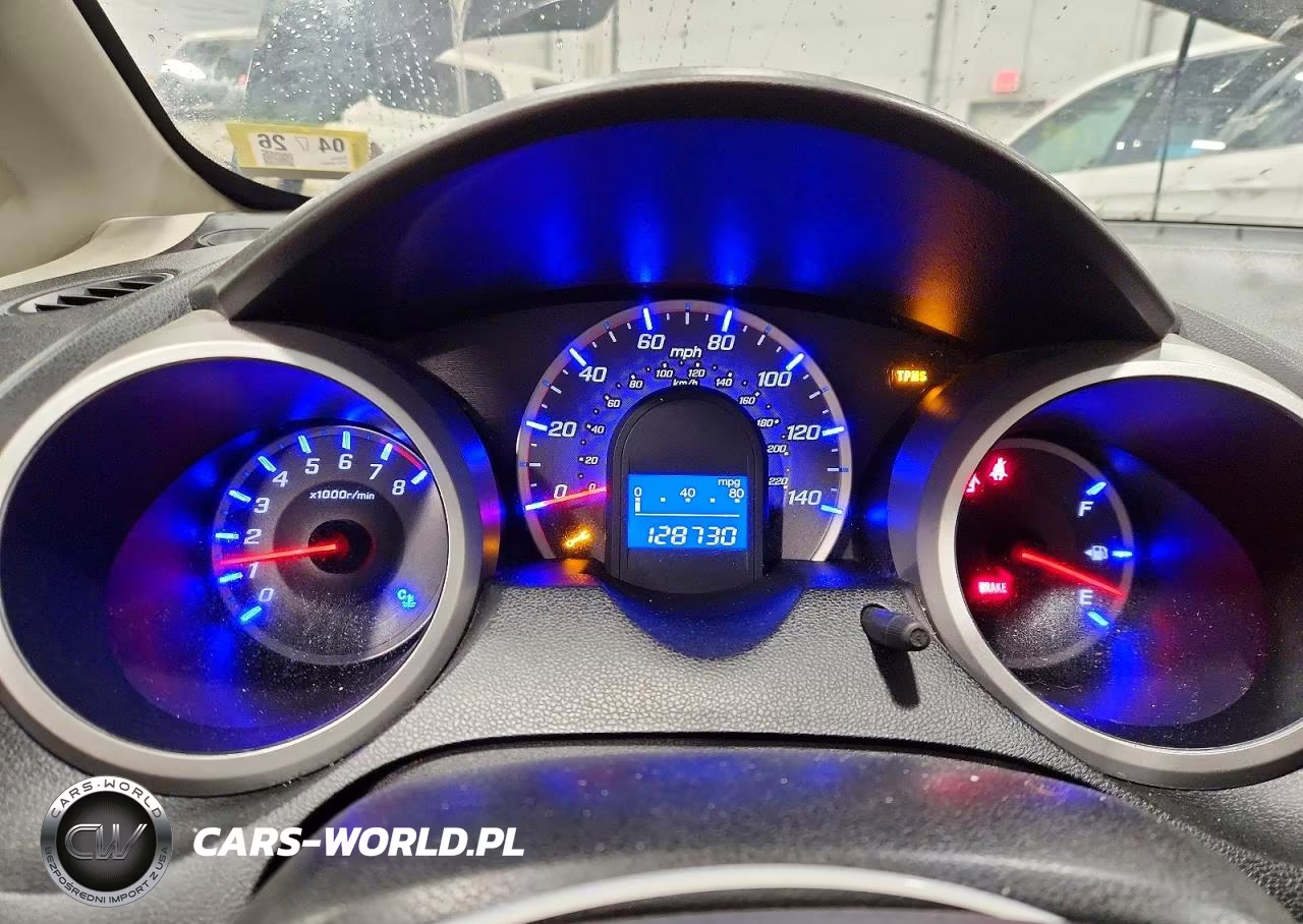 2013 Honda Fit VIN:JHMGE8G34DC059649 - 9