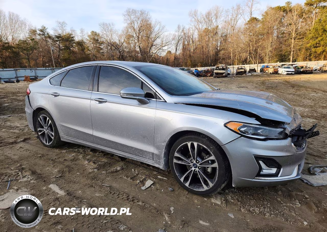 2020 Ford Fusion Titanium VIN:3FA6P0D9XLR175400 - 4