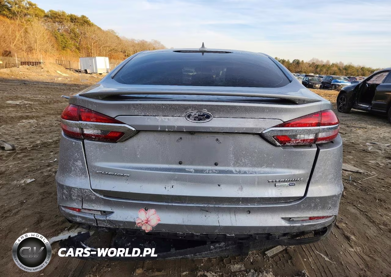 2020 Ford Fusion Titanium VIN:3FA6P0D9XLR175400 - 6